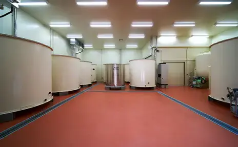 重家酒造の酒蔵