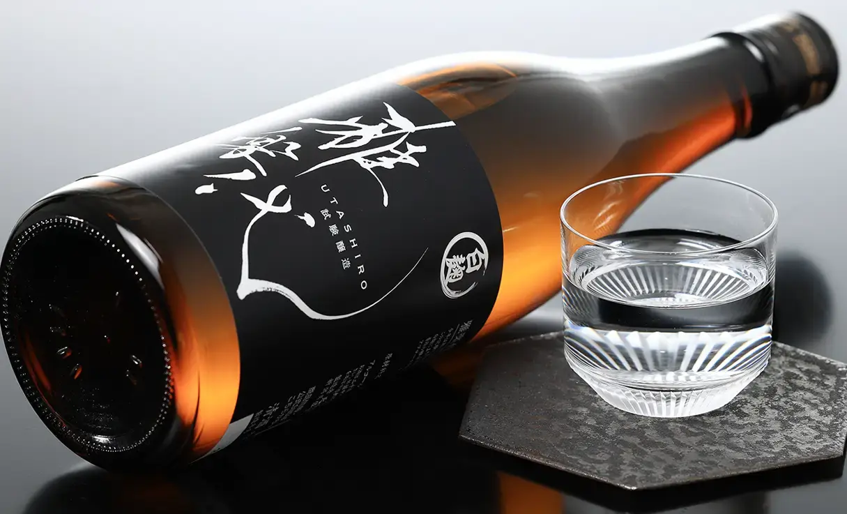 雅楽代 ～試験醸造 白麹～ 火入 720ml