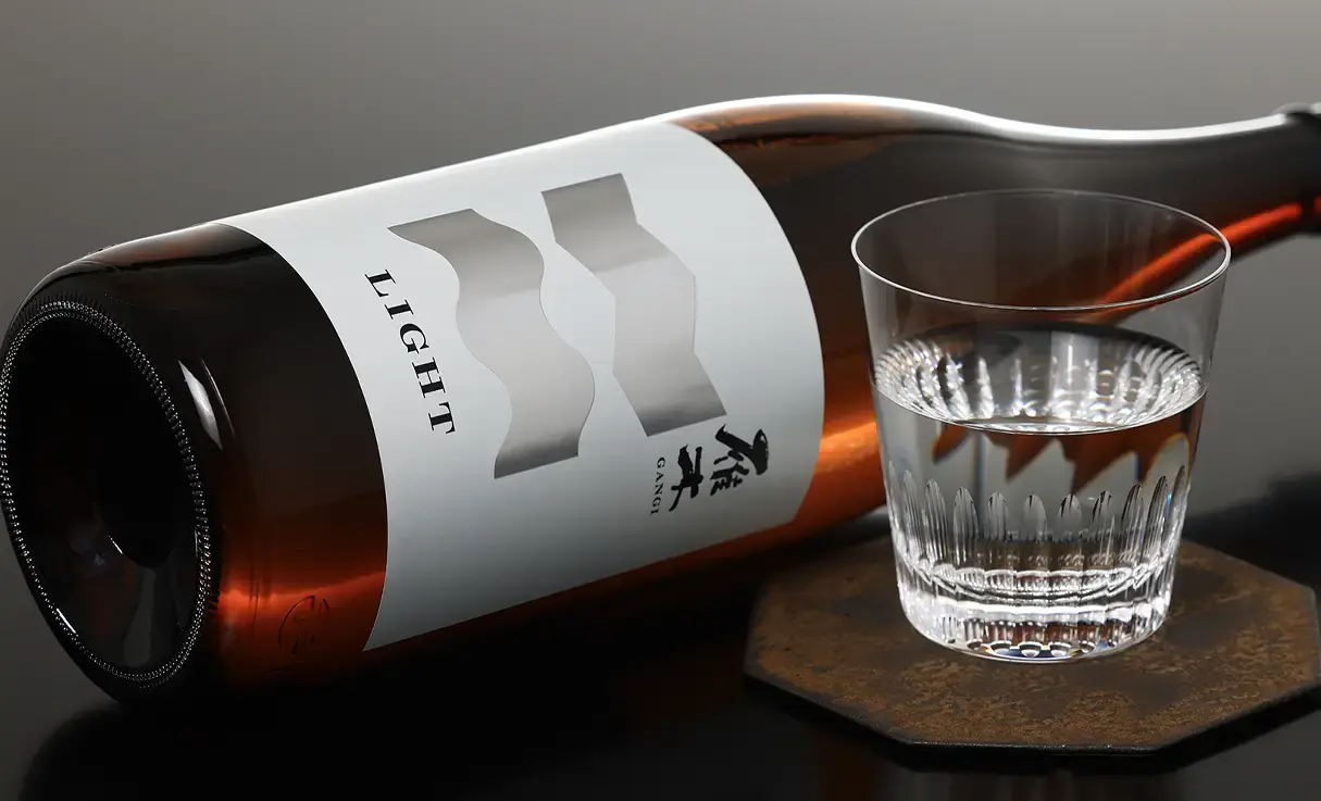 雁木 LIGHT-ライト- 1.8L | 雁木（八百新酒造） | 酒専門店鍵や