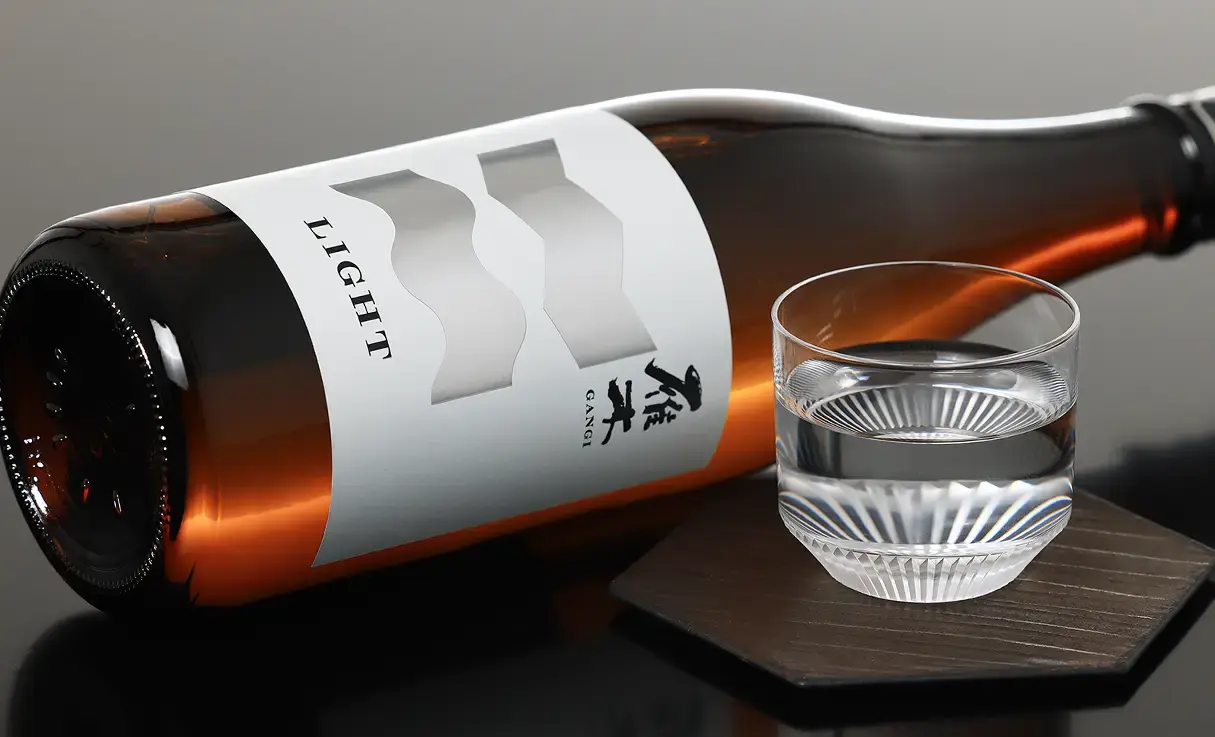 雁木 LIGHT-ライト- 720ml | 雁木（八百新酒造） | 酒専門店鍵や