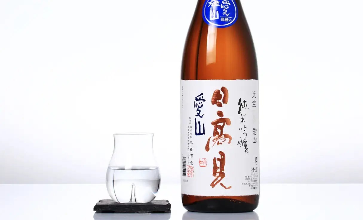 ⸫ ŷ ƶ  1.8L
