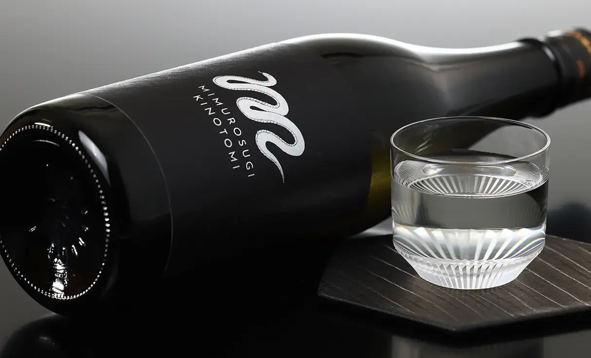 みむろ杉 菩提もと 山田錦 巳年限定酒 KINOTOMI 720ml | みむろ