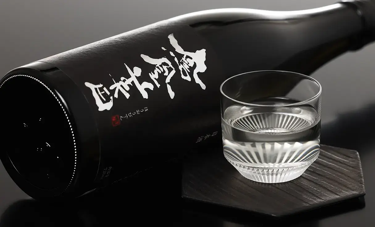 鳳凰美田 純米大吟醸 黒判 火入 720ml | 鳳凰美田（小林酒造） | 酒