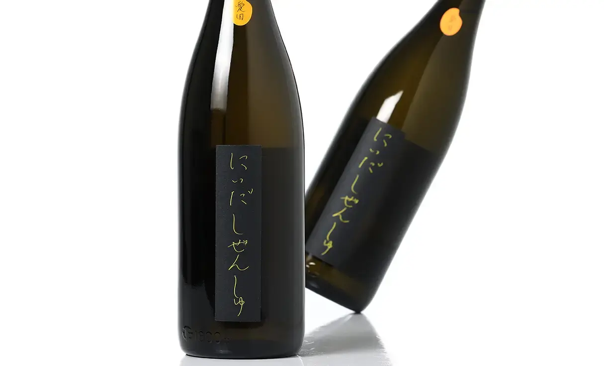 にいだしぜんしゅ OK 木桶蔵付 愛国 1.8L