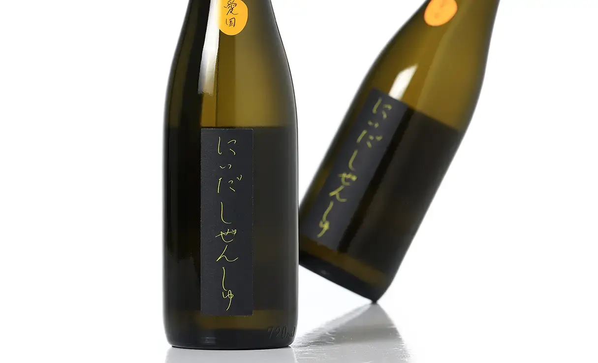 世界の銘酒事典　13冊セット♪ Amazon.co.jp: 和ノ心粋 日本一 の 酒処 灘 伏見 の 銘酒 飲み