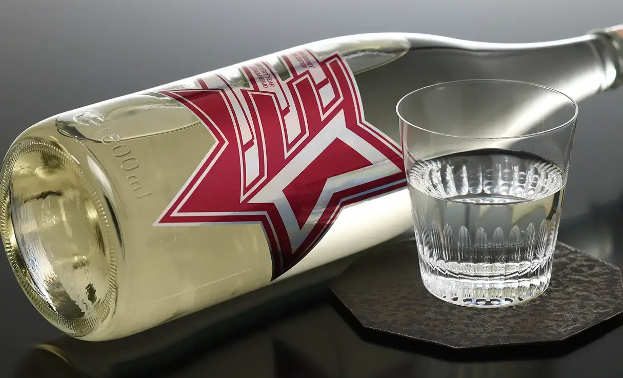 三連星 純米吟醸 熟成生原酒 1.8L