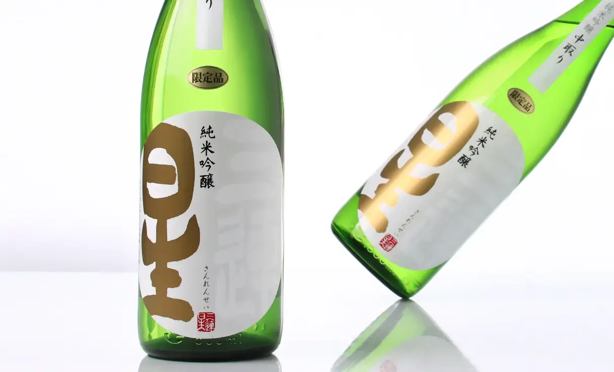 三連星（白）純米吟醸 生原酒 中取り 1.8L