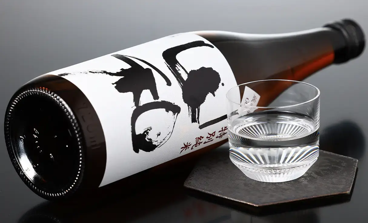 山和 特別純米 蔵の華60 720ml