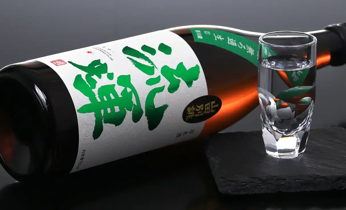 流輝 純米吟醸 無ろ過生 山田錦 別誂 720ml