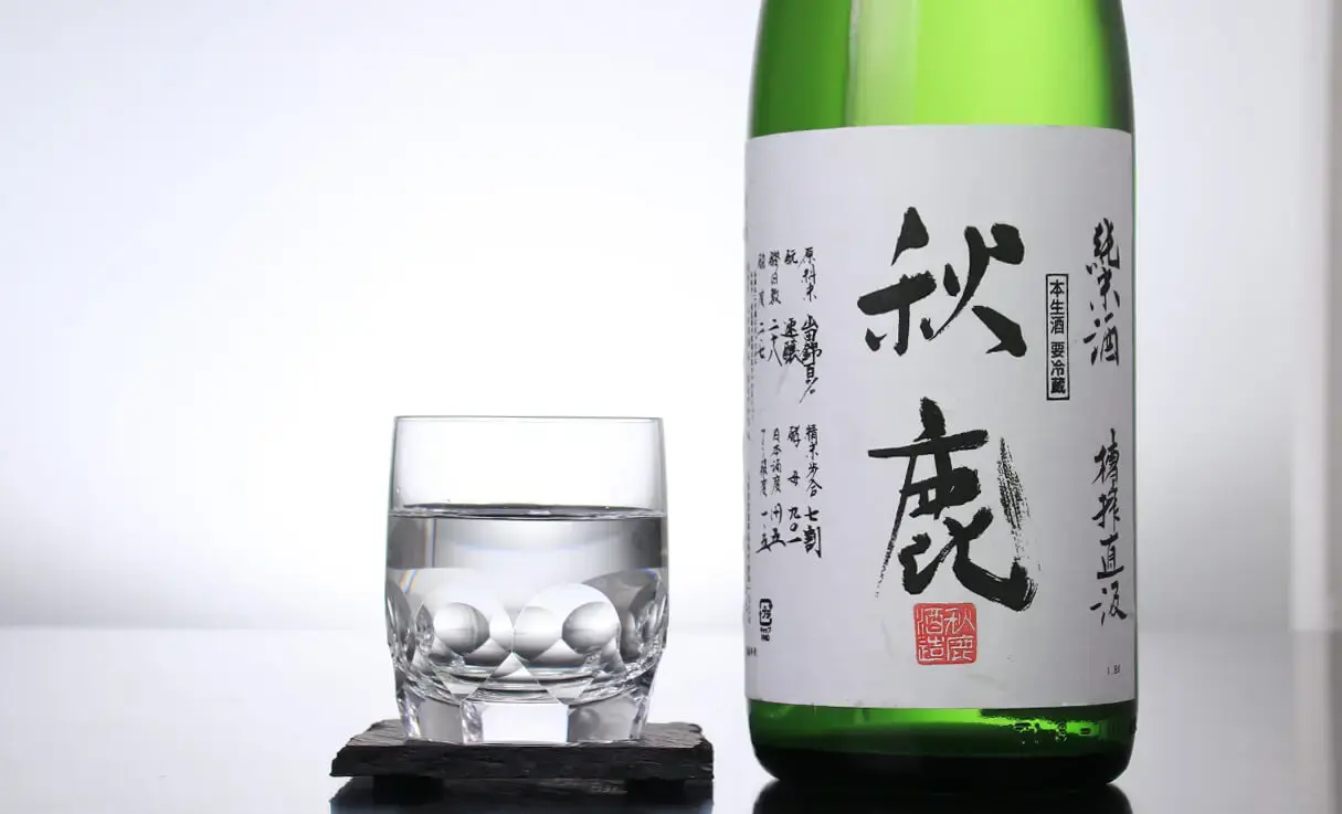 秋鹿 純米 槽搾直汲 山田錦 1.8L