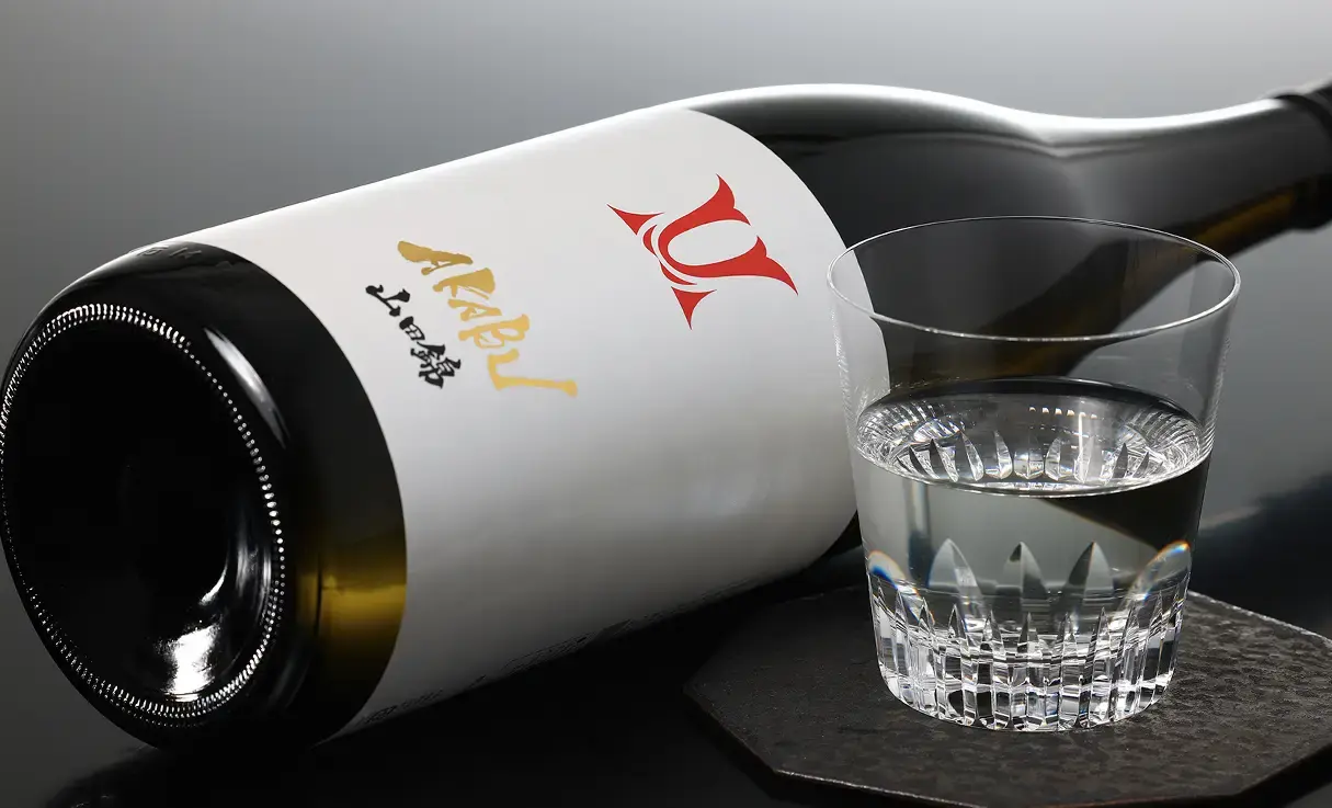 AKABU 純米吟醸 山田錦 1.8L | AKABU（赤武酒造） | 酒専門店鍵や