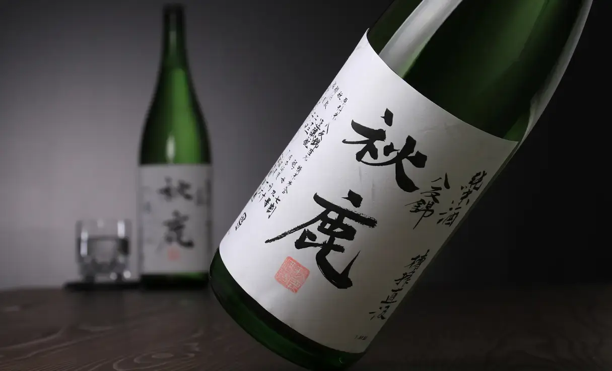 秋鹿 純米 槽搾直汲 八反錦 1.8L