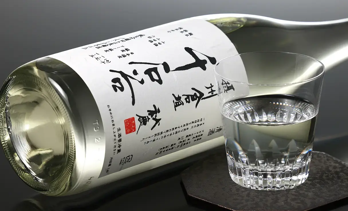 秋鹿 純米吟醸 倉垣千石谷 霜柱 生 1.8L