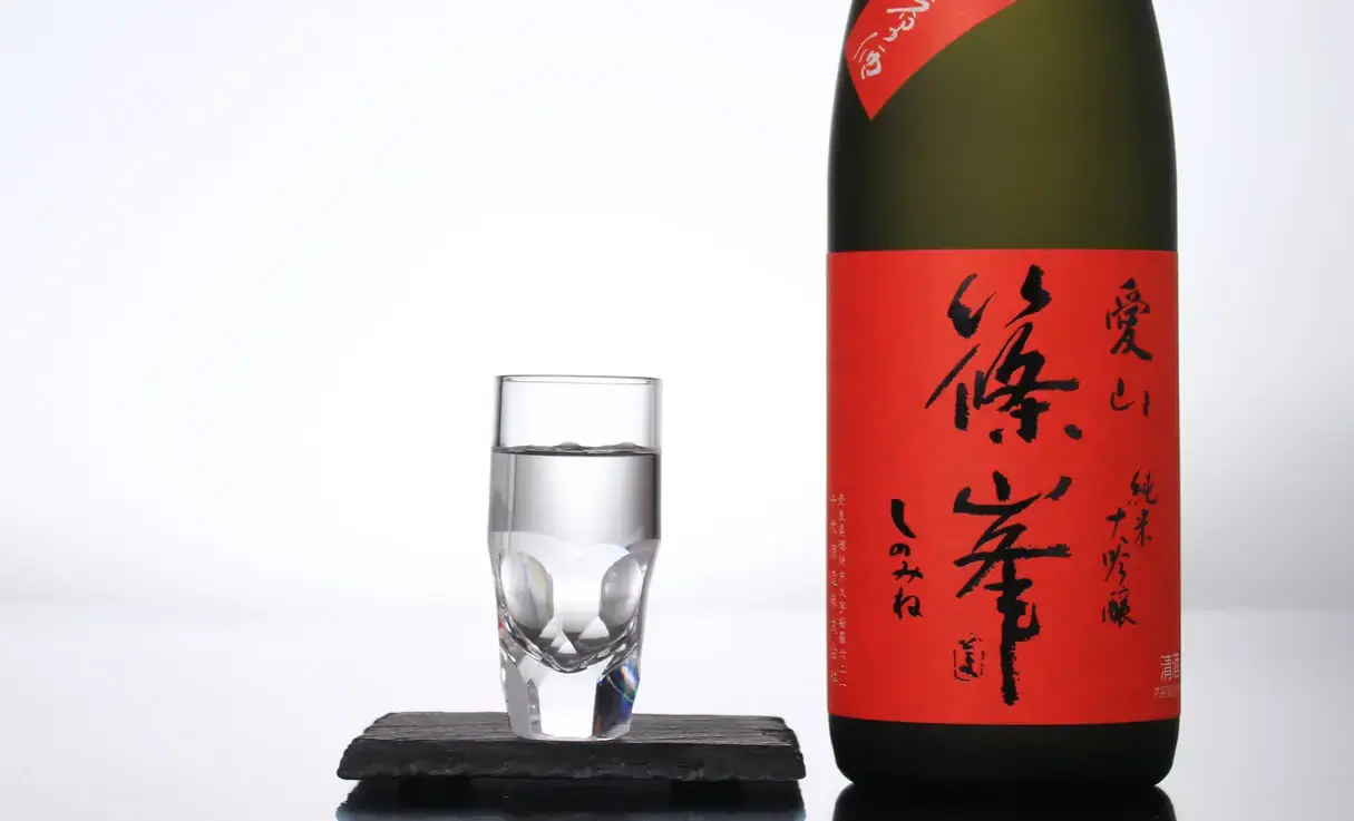 三千櫻 純米大吟醸 彗星45 – 銘酒の裕多加