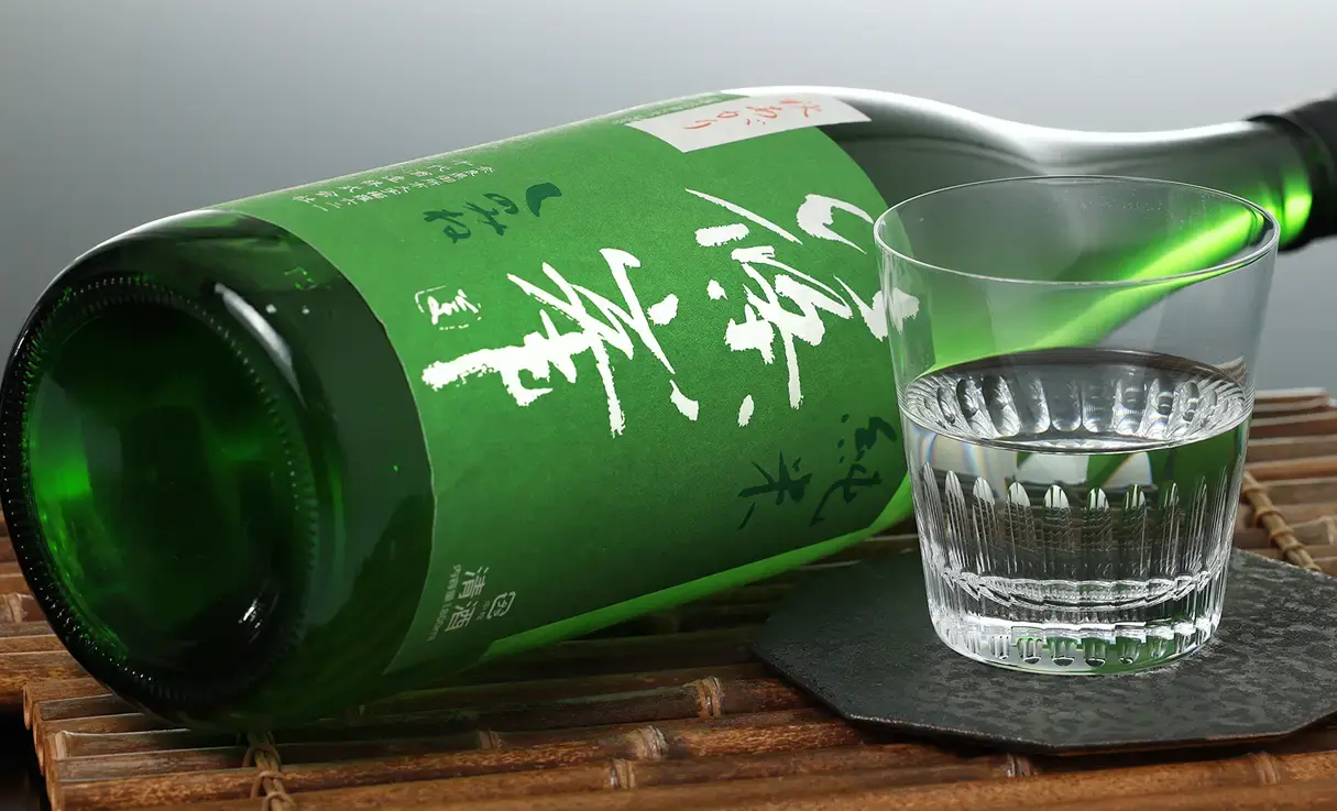 篠峯 愛山 純米 秋あがり 1.8L