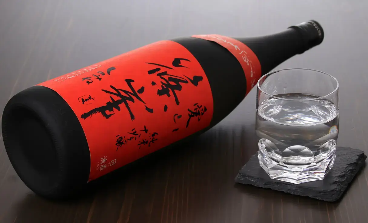 篠峯 愛山 純米大吟醸 無濾過生原酒 1.8L