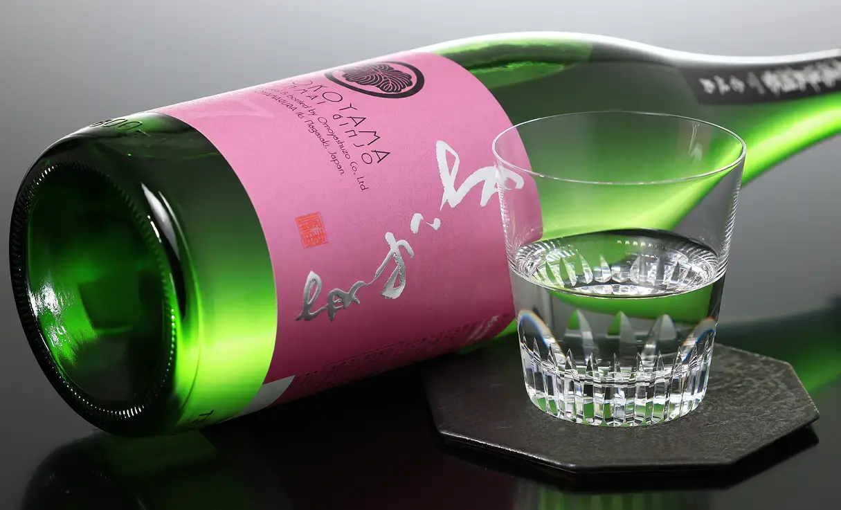 C．グレー 【撥水加工】ジップアップフ―テッドコート 中綿入り