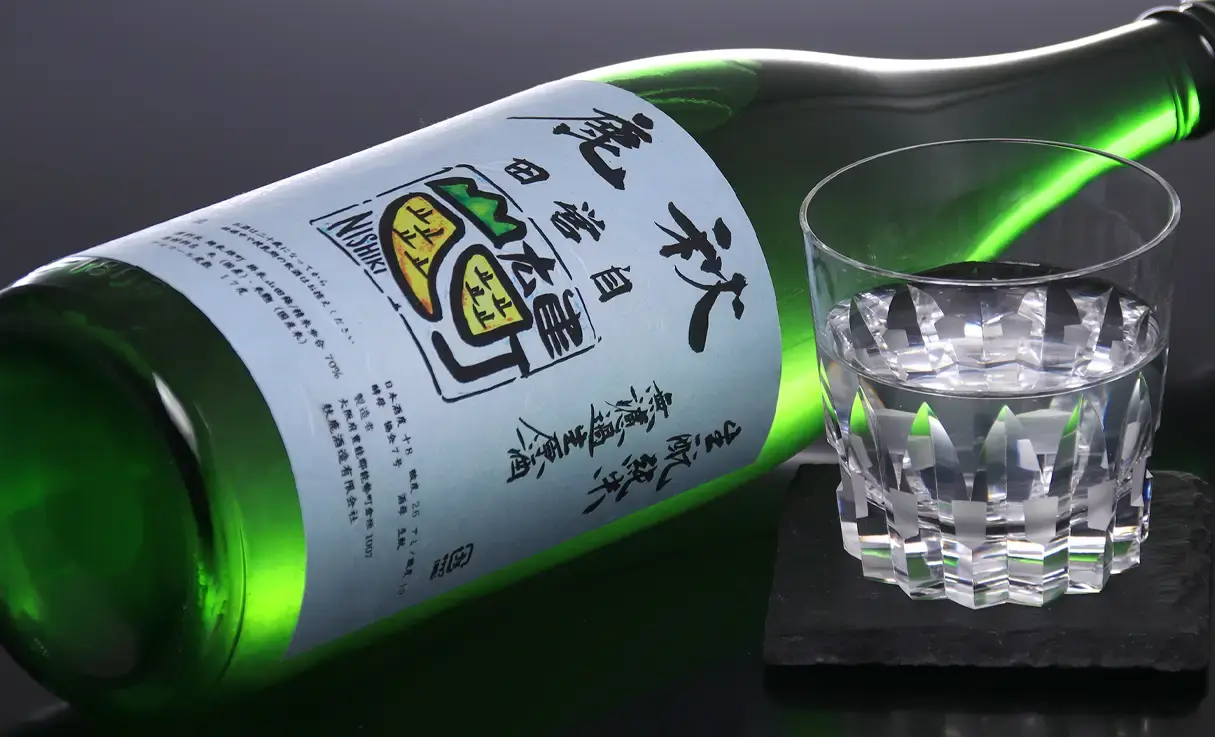 秋鹿 生もと特別醸造品 GOLDENCOMBI 生原酒 1.8L