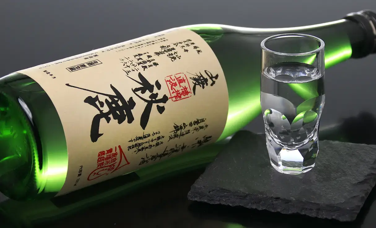 秋鹿 山廃純米 自営田山田錦 槽搾直汲 720ml