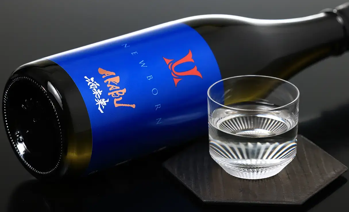 AKABU 純米吟醸 酒未来 NEWBORN 720ml | AKABU（赤武酒造） | 酒専門店鍵や