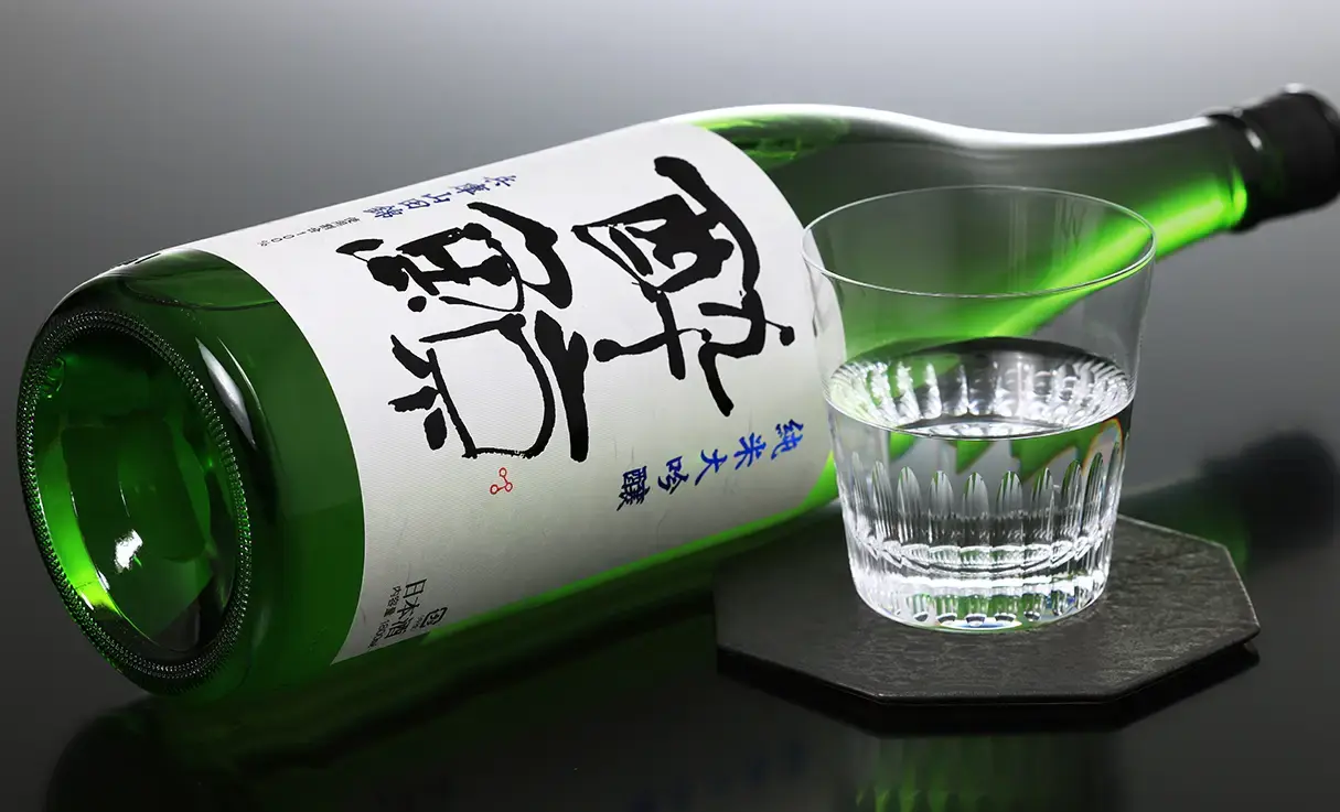 酔鯨 純米大吟醸 兵庫山田錦50％ 1.8L