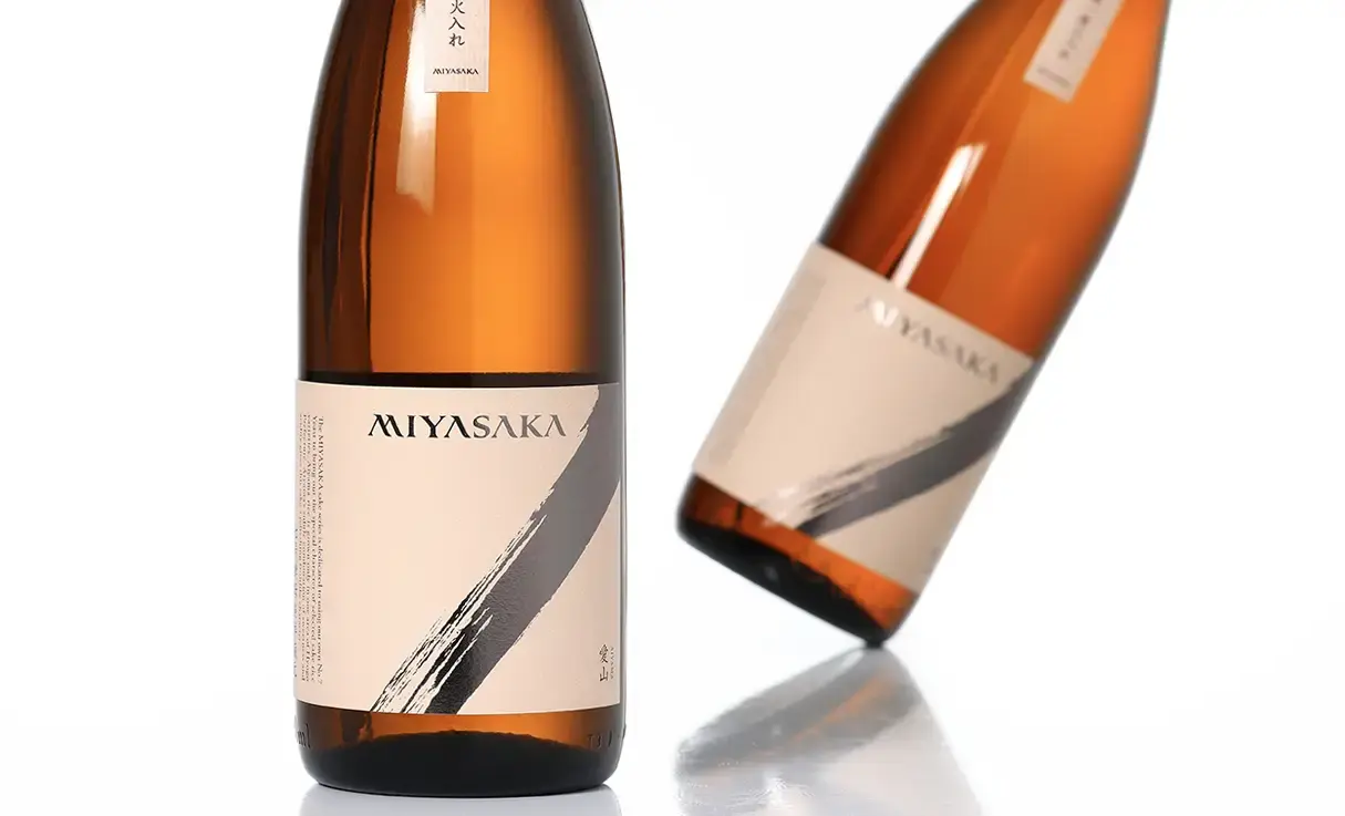 MIYASAKA 純米吟醸 愛山 1.8L