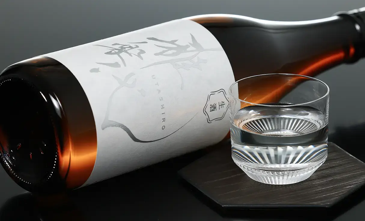 雅楽代 ～月華～ 生酒 720ml | 雅楽代（天領盃酒造） | 酒専門店鍵や