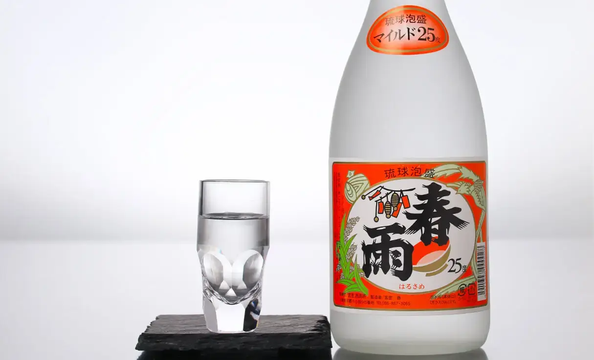 春雨 11年 43度 720ml 泡盛 春雨 11年 43度 720ml 泡盛 春雨（はるさめ）