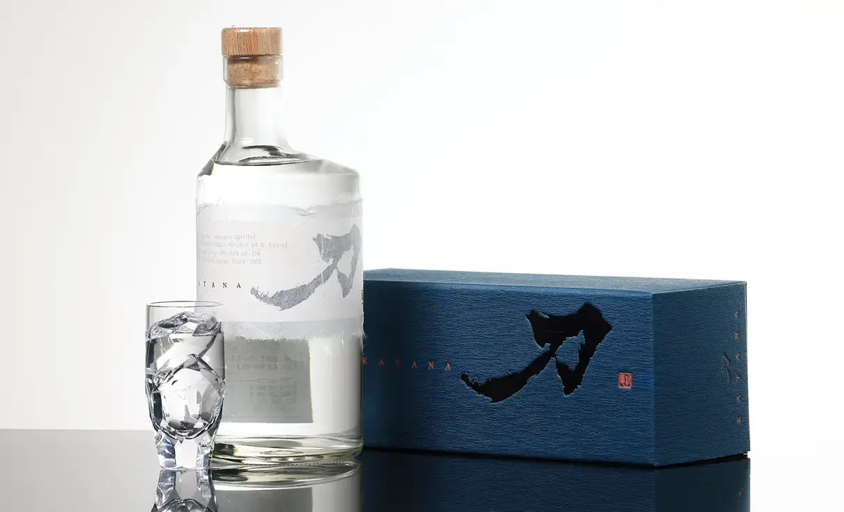 Amazon.co.jp: 佐多宗二商店 刀 C (100) プレミアム 芋焼酎 40