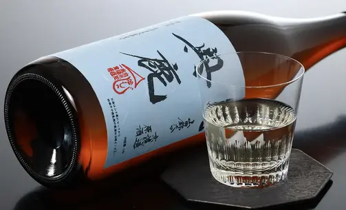 奥鹿 生もと 純米吟醸 火入原酒