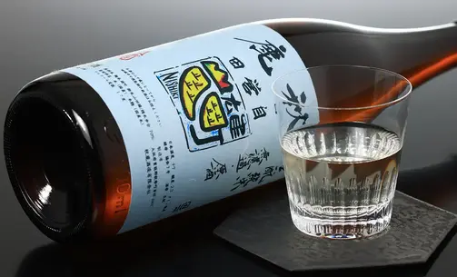 秋鹿 生もと特別醸造品 GOLDENCOMBI 火入原酒
